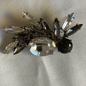 Beautiful signed BR Flower Bouquet Brooch